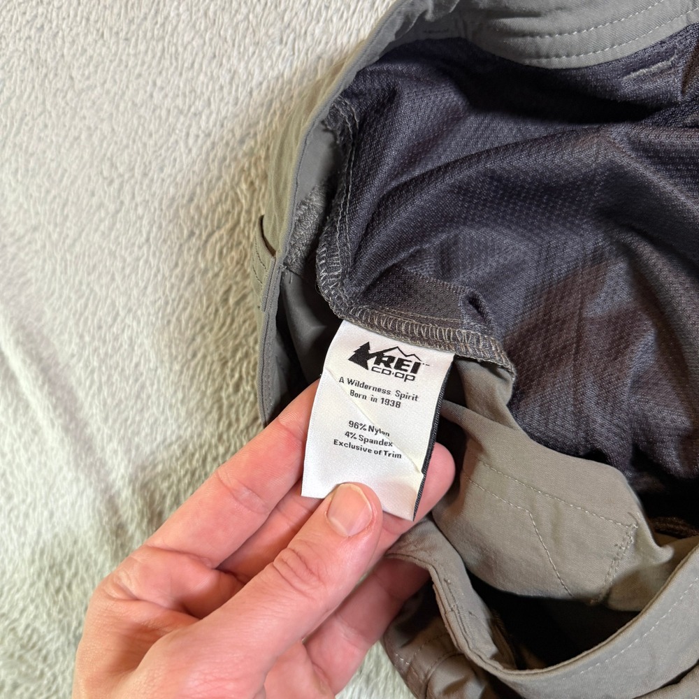 REI Co Op Mens Hiking Pants Size 32W x 32L Khaki Quick Dry Outdoor - Picture 6 of 13